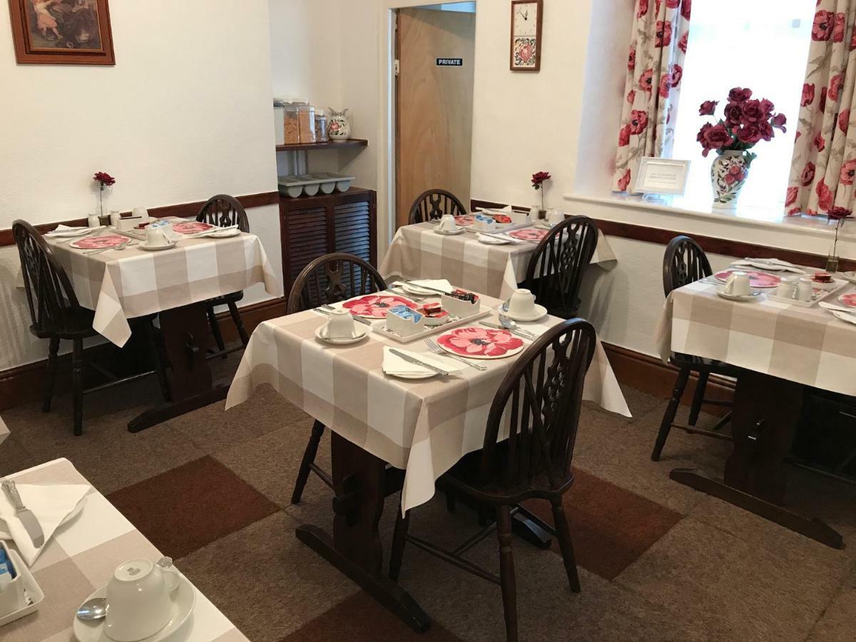 آبيريستويث Sunnymead Guest House المظهر الخارجي الصورة