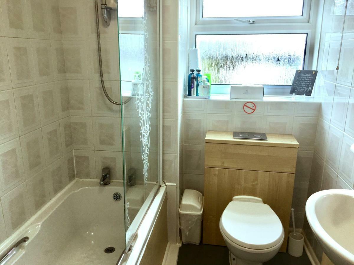 آبيريستويث Sunnymead Guest House المظهر الخارجي الصورة